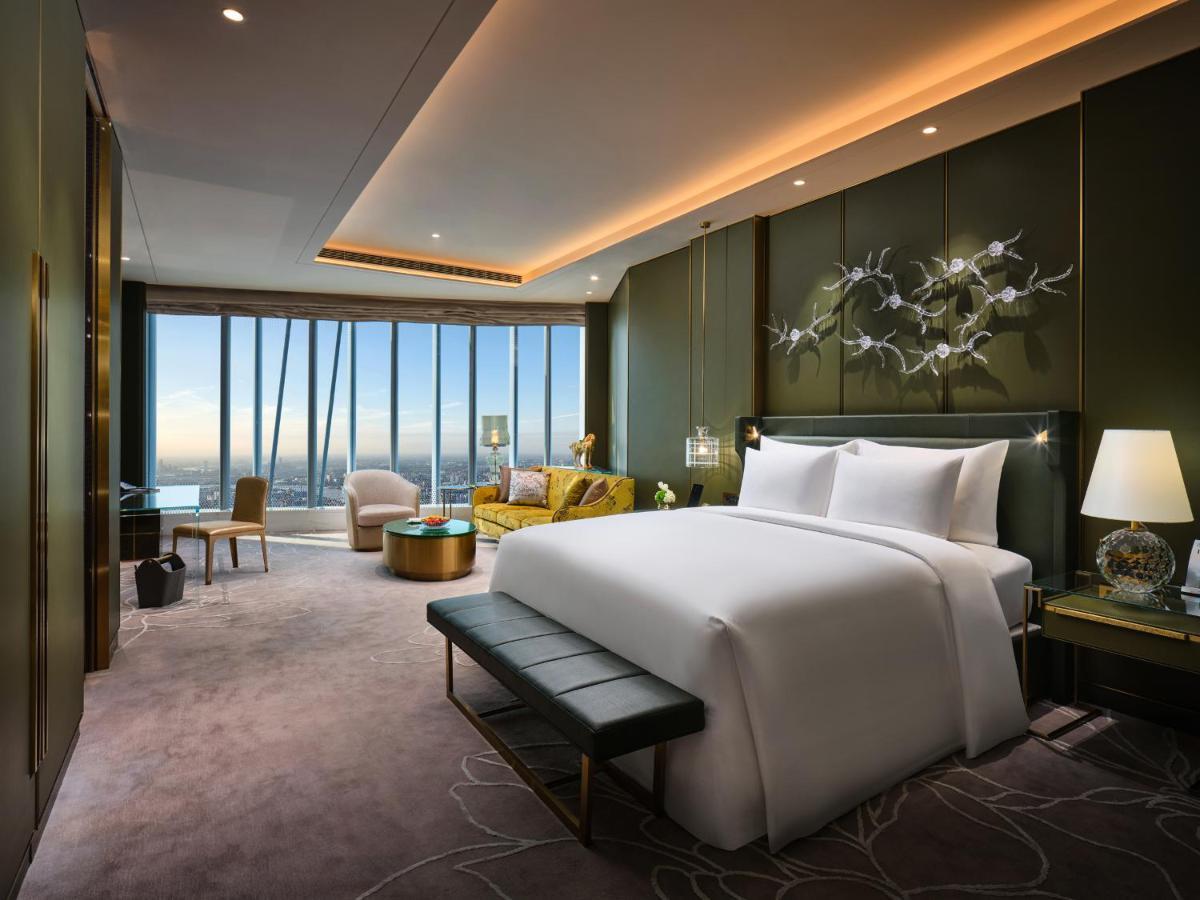 J Hotel, Shanghai Tower - Above All Else, Overlooking The Bund מראה חיצוני תמונה
