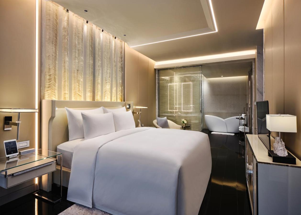 J Hotel, Shanghai Tower - Above All Else, Overlooking The Bund מראה חיצוני תמונה