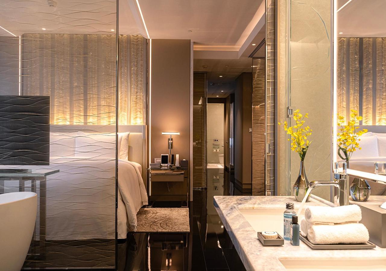 J Hotel, Shanghai Tower - Above All Else, Overlooking The Bund מראה חיצוני תמונה